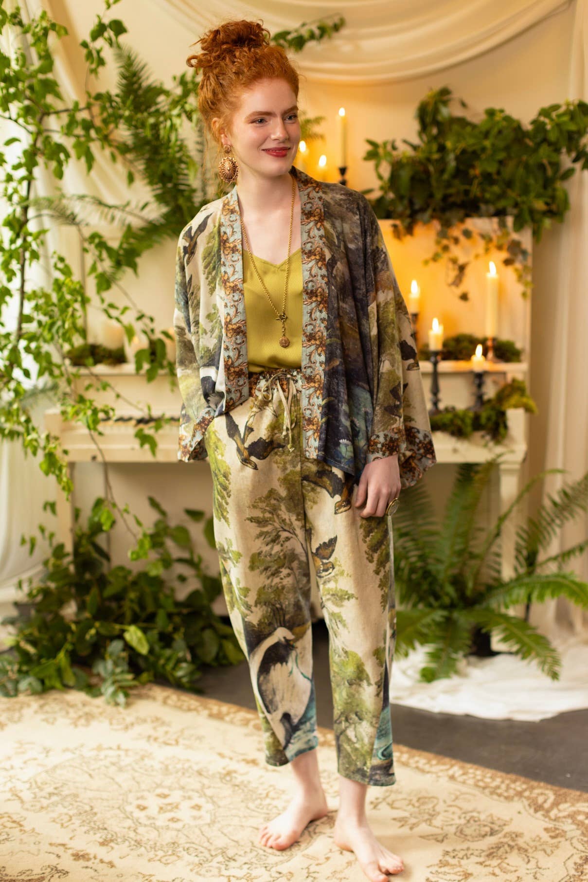 Theatre of Dreams Linen Cropped Artist Pant w/ Swan, Birds - Out of the Blue