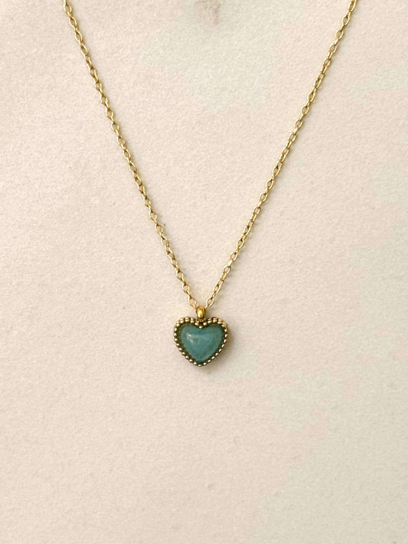Vintage Look Heart Necklace - Out of the Blue