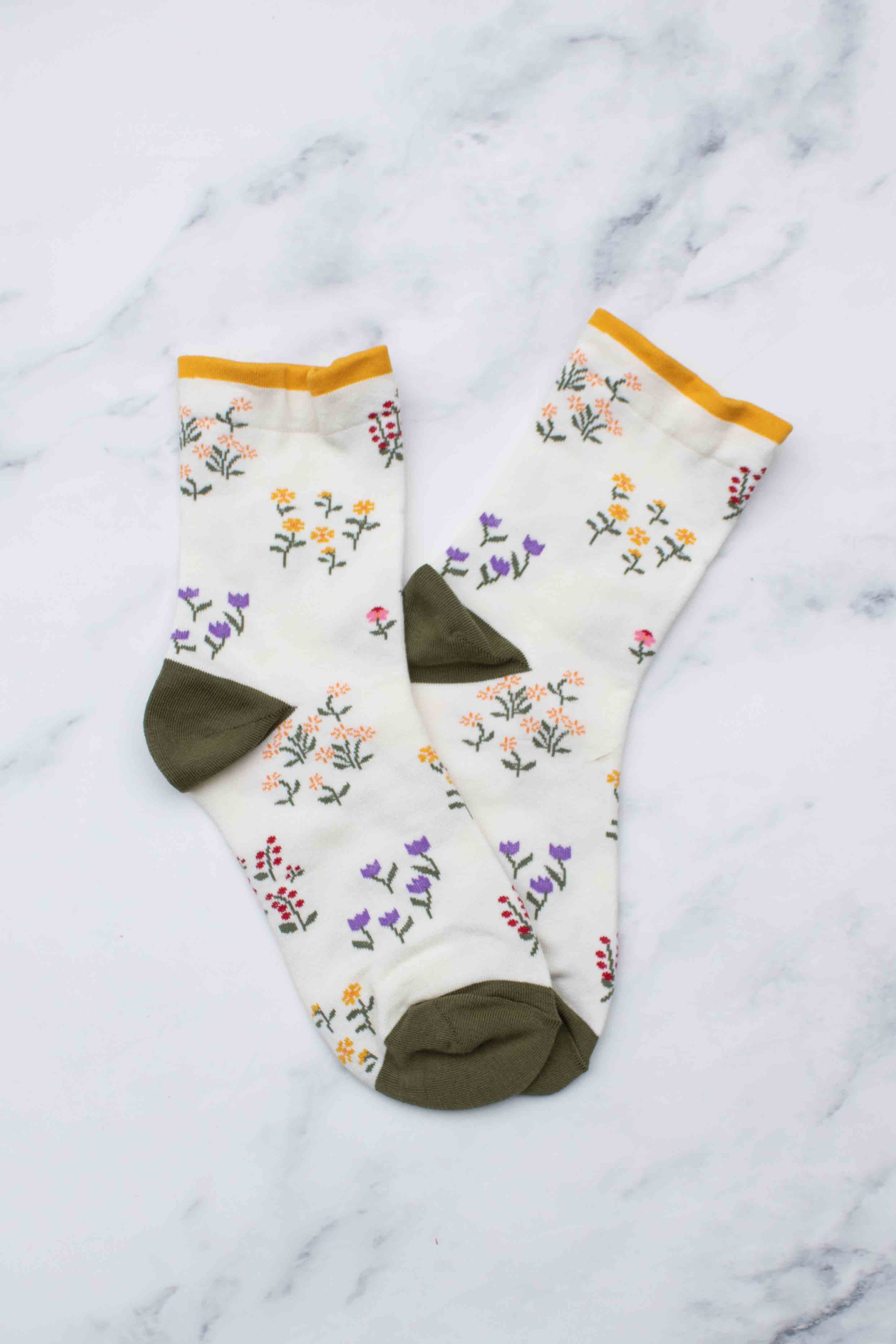 Women's Penelope Floral Casual Socks - Out of the Blue