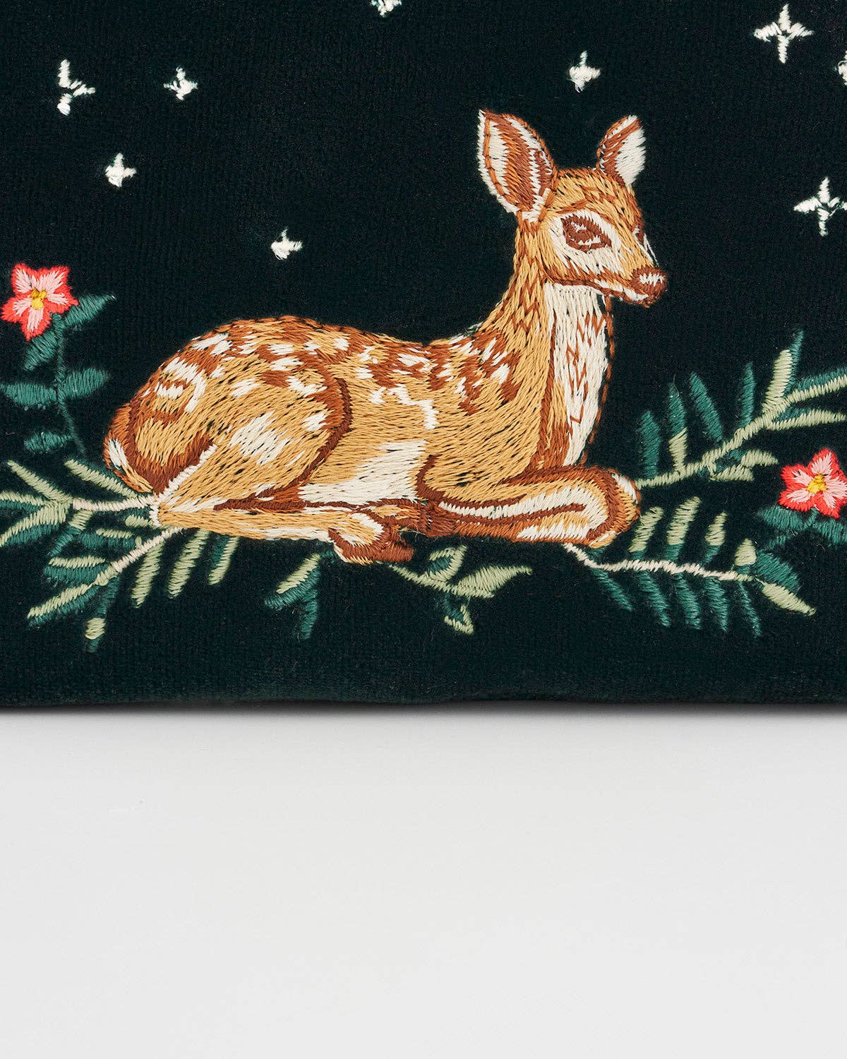 Fawn Embroidered Small Wallet