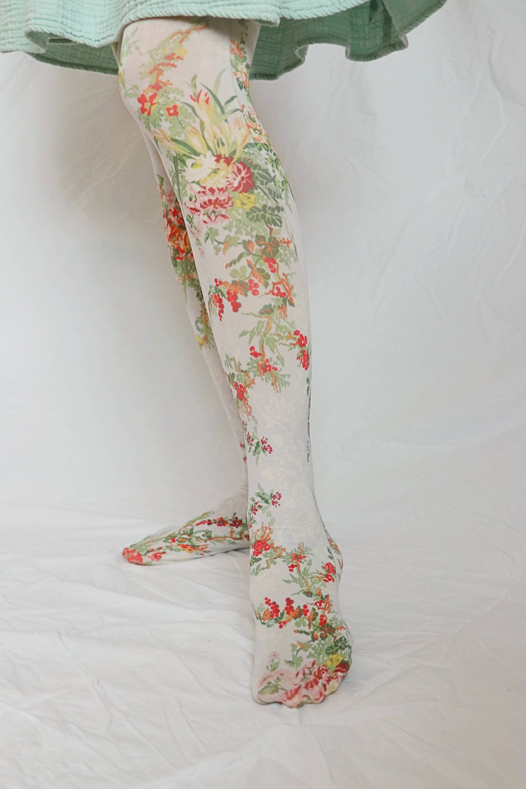 ANTIQUE FLOWERS Printed Art Tights - Out of the Blue