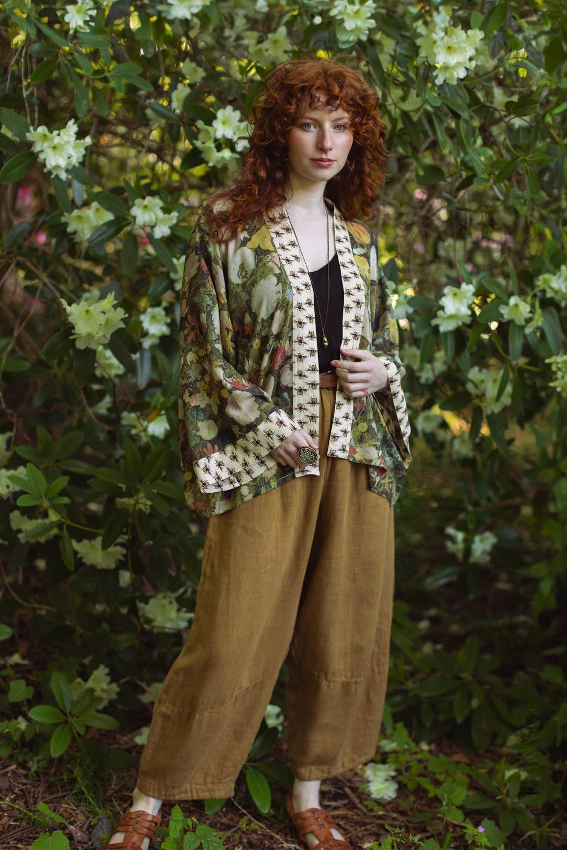I Dream In Flowers Pixie Duster Cropped Kimono w/ Bees - Out of the Blue