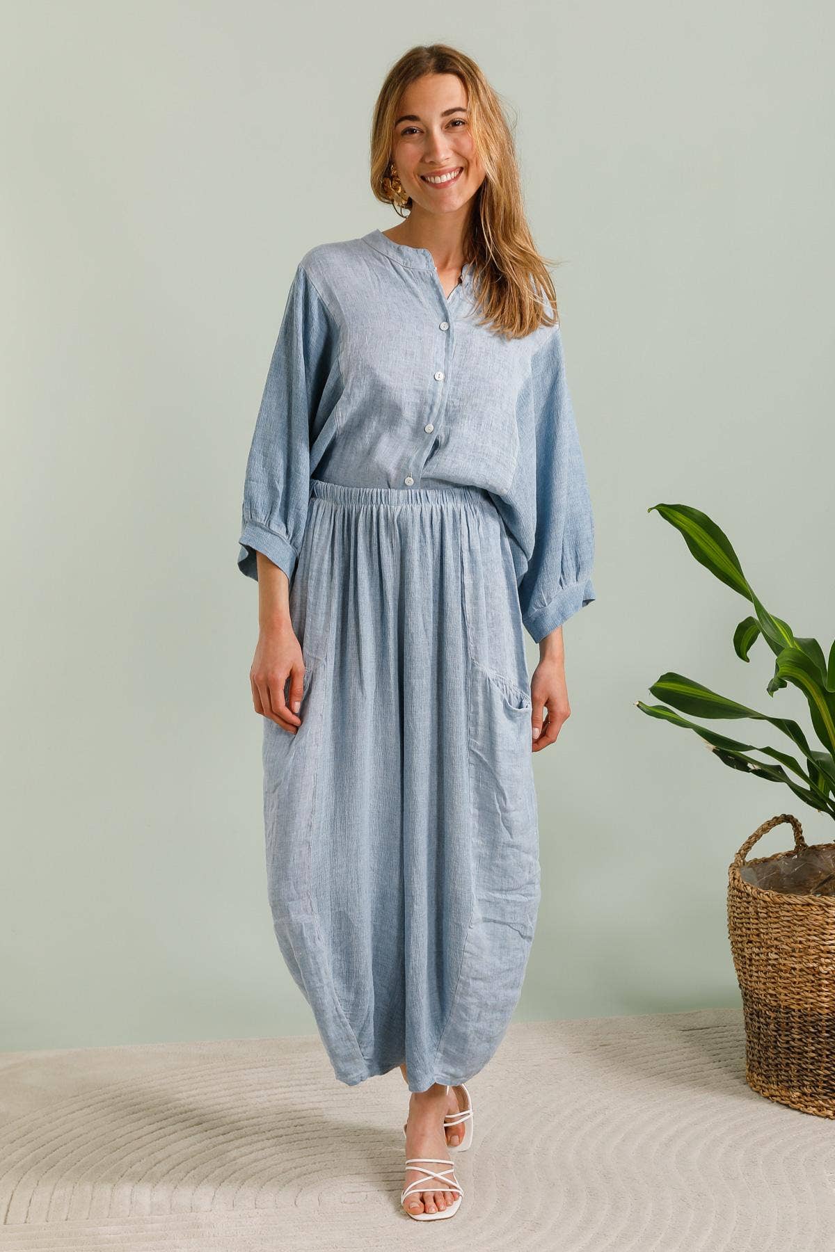 Gia Linen Pant - Out of the Blue