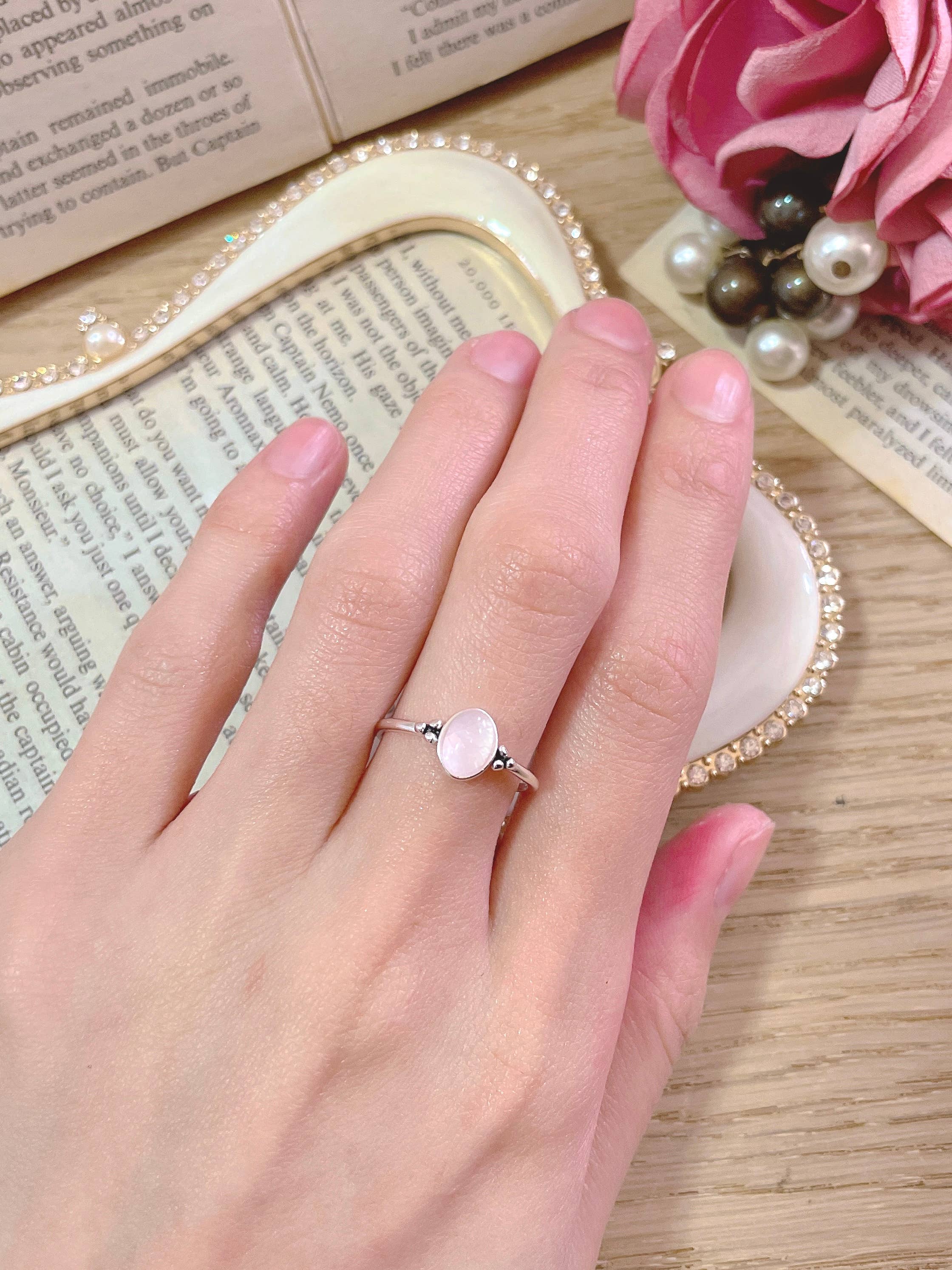 Rose Quartz Oval Ring