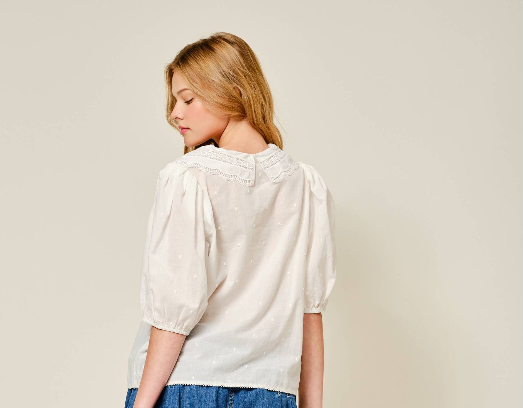 EMBROIDERED PETERPAN COLLAR Blouse - Out of the Blue