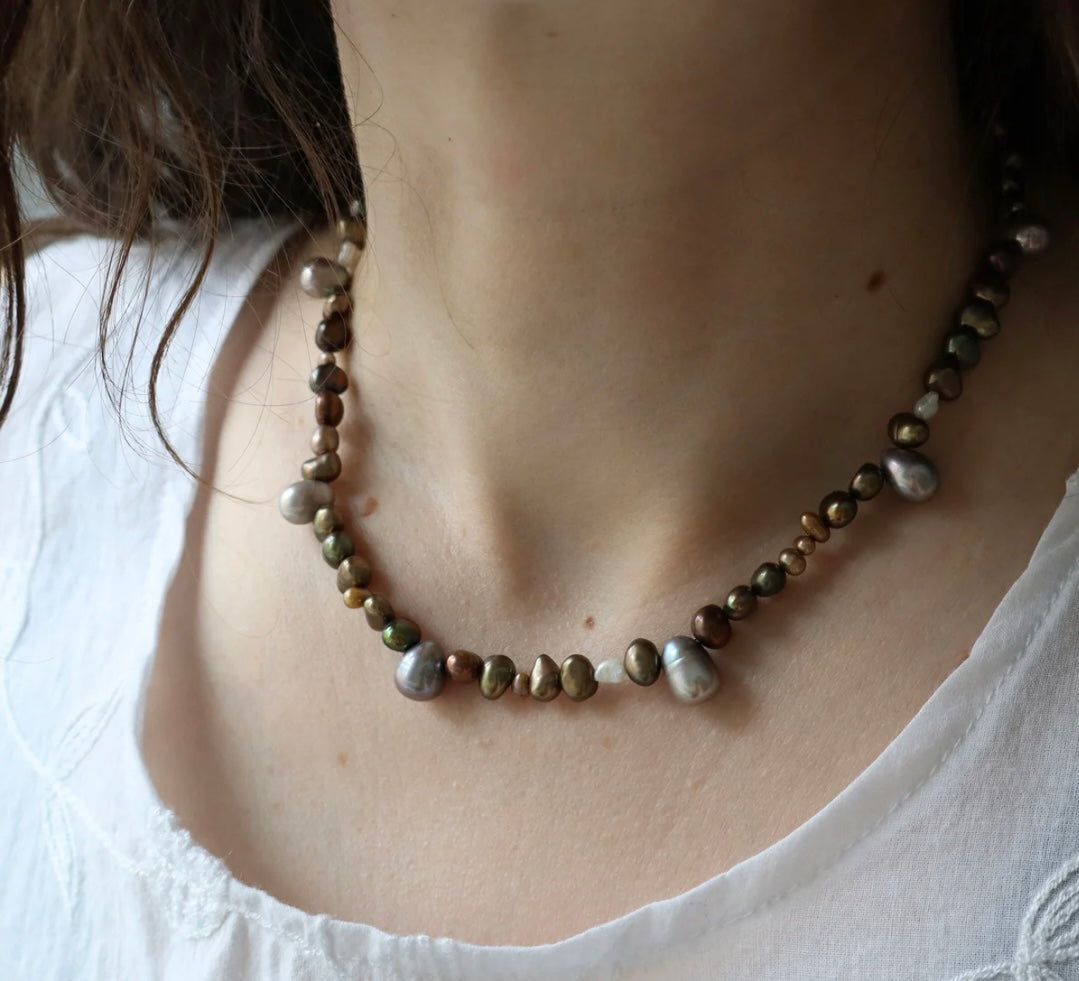 Freshwater Pearl Necklace - Out of the Blue