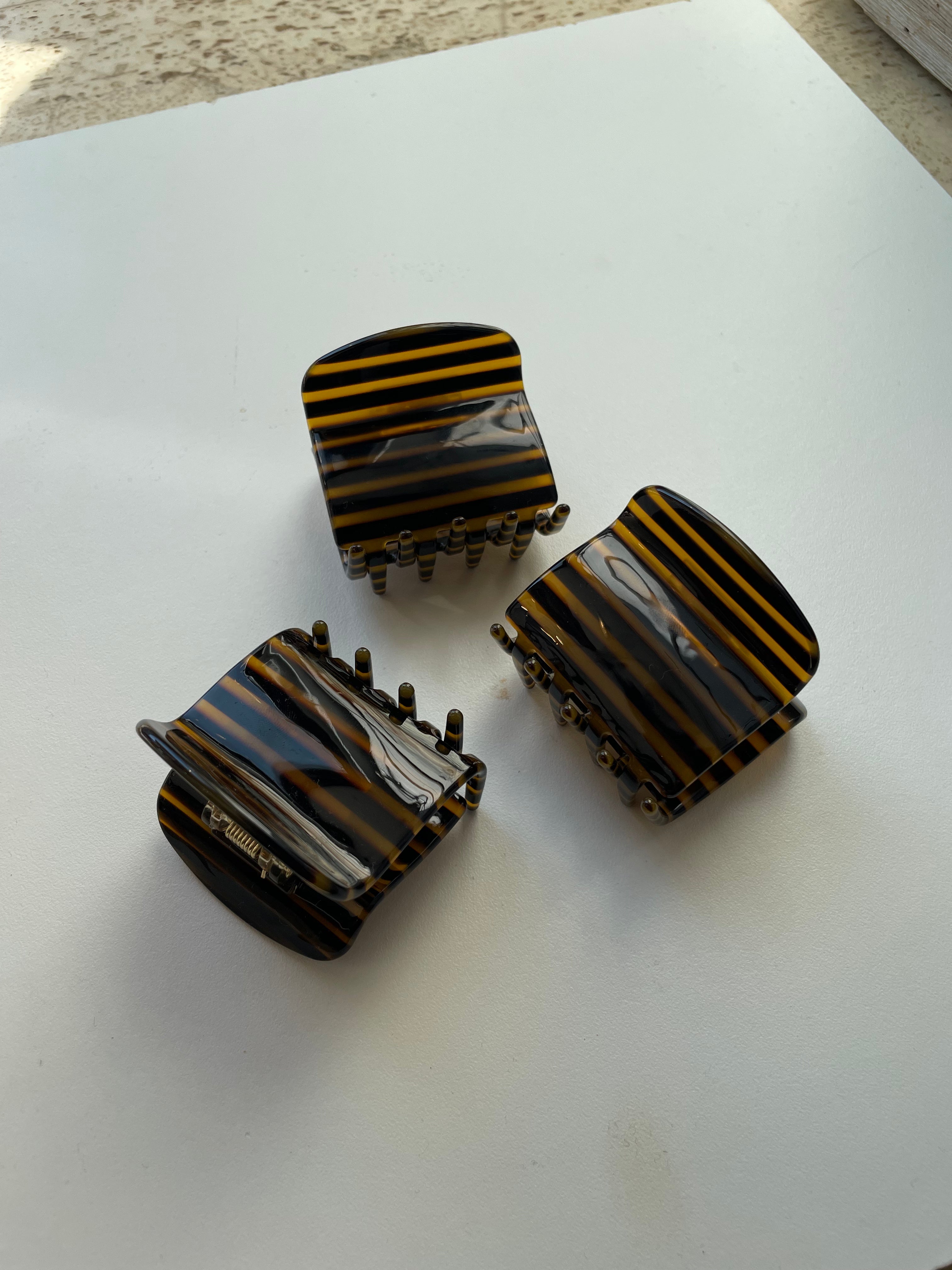 Candy Stripe  Claw