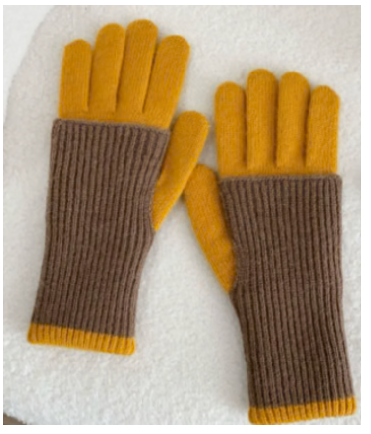 Double Folded Gloves