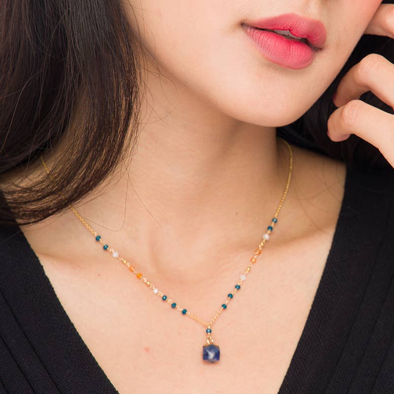 Nicki  Geo Necklace