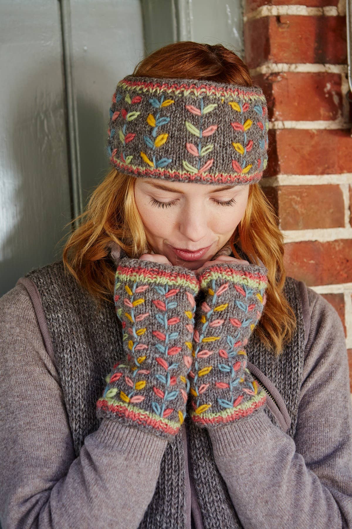 Embroidered Leaf Handwarmers