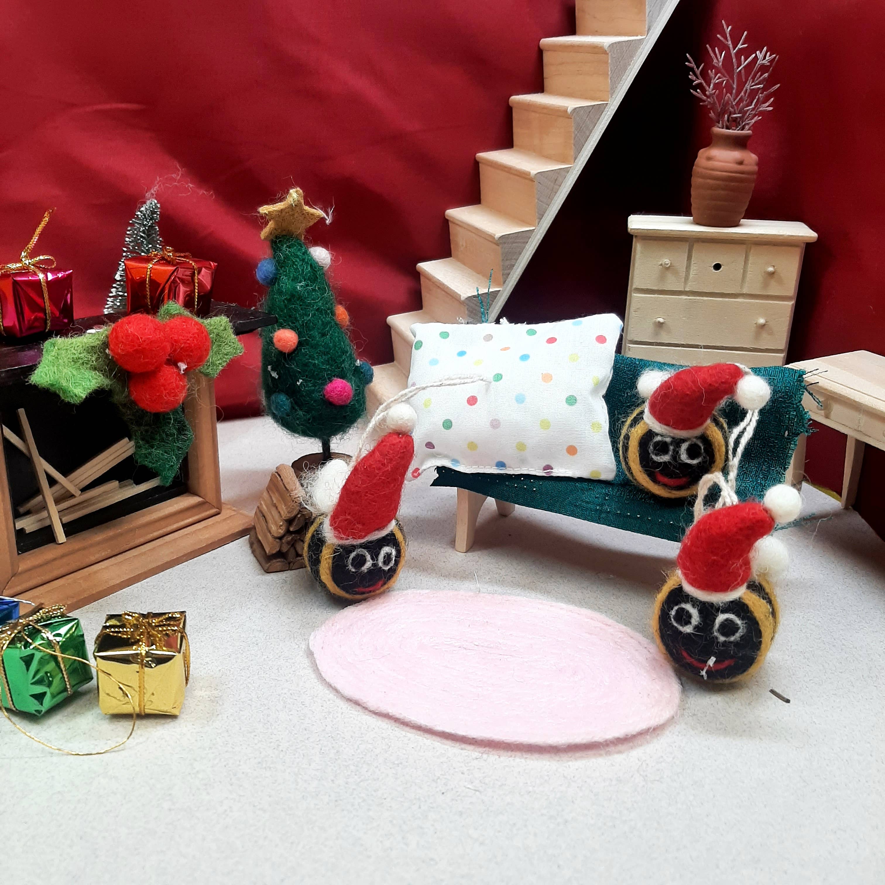 Felt  Mini Christmas Bee's (Set of 3)\