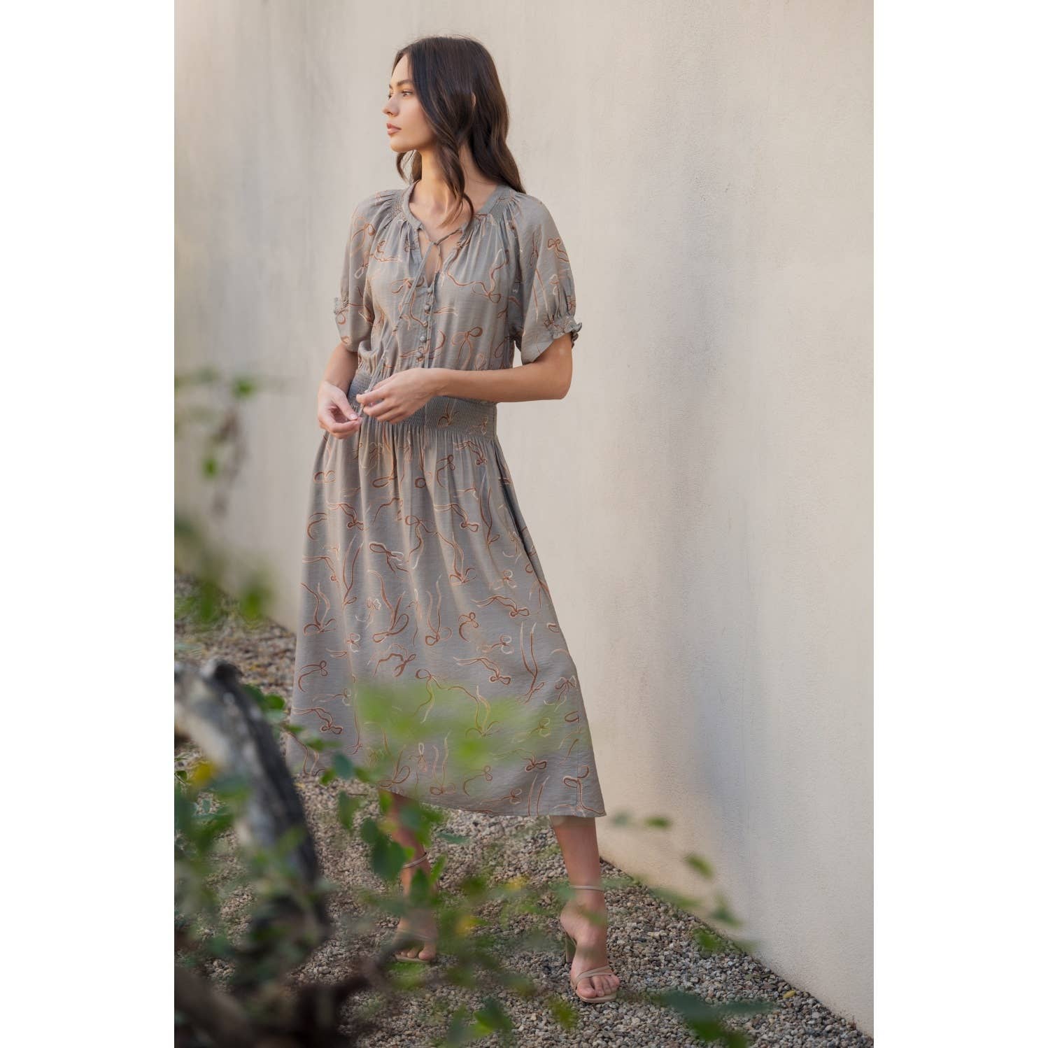 BOW PRINT BUTTON FRONT MIDI DRESS - Out of the Blue