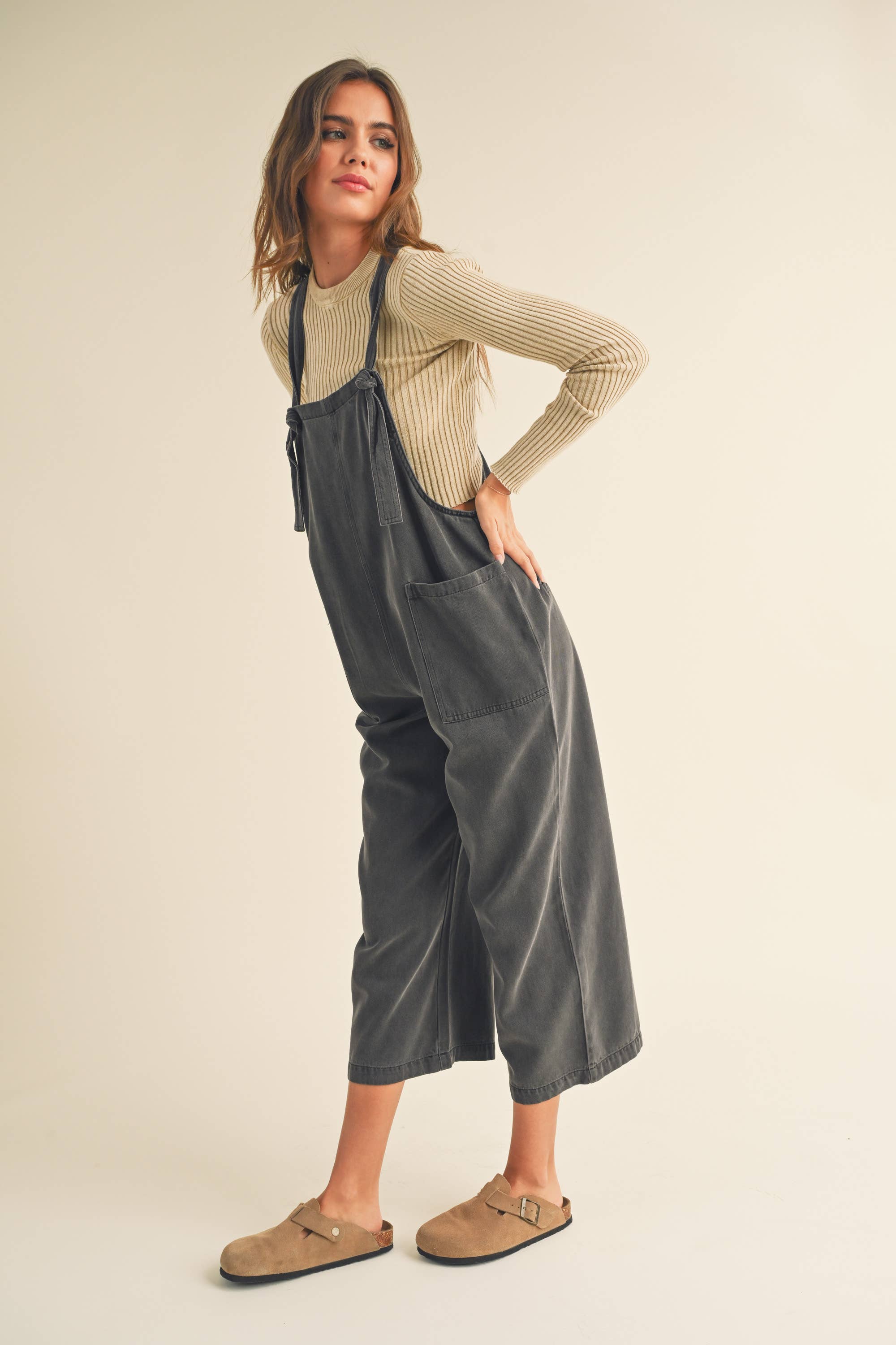 JU2620     TENCEL WASHED JUMPSUIT - Out of the Blue