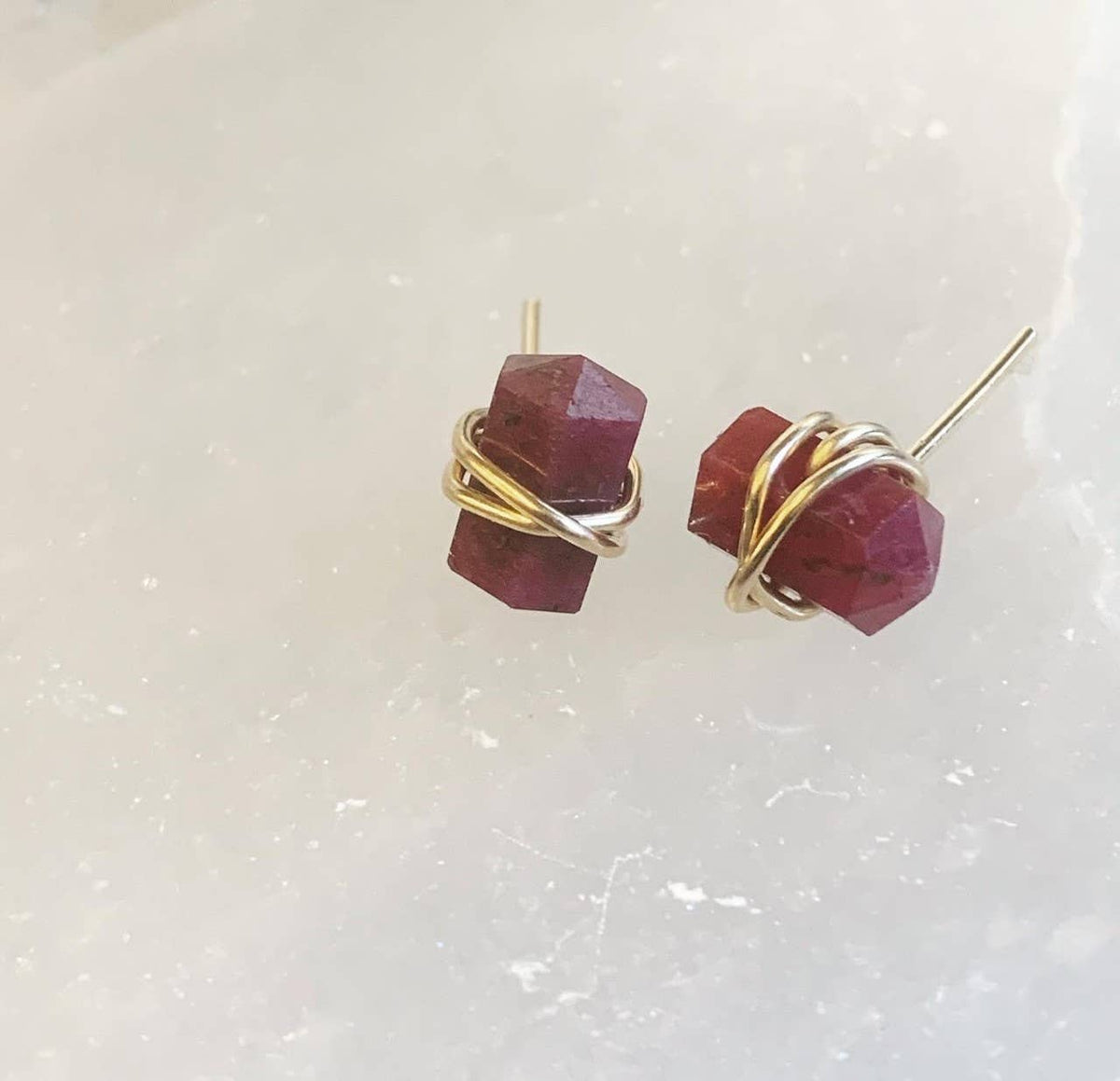 Wire Wrapped Stud