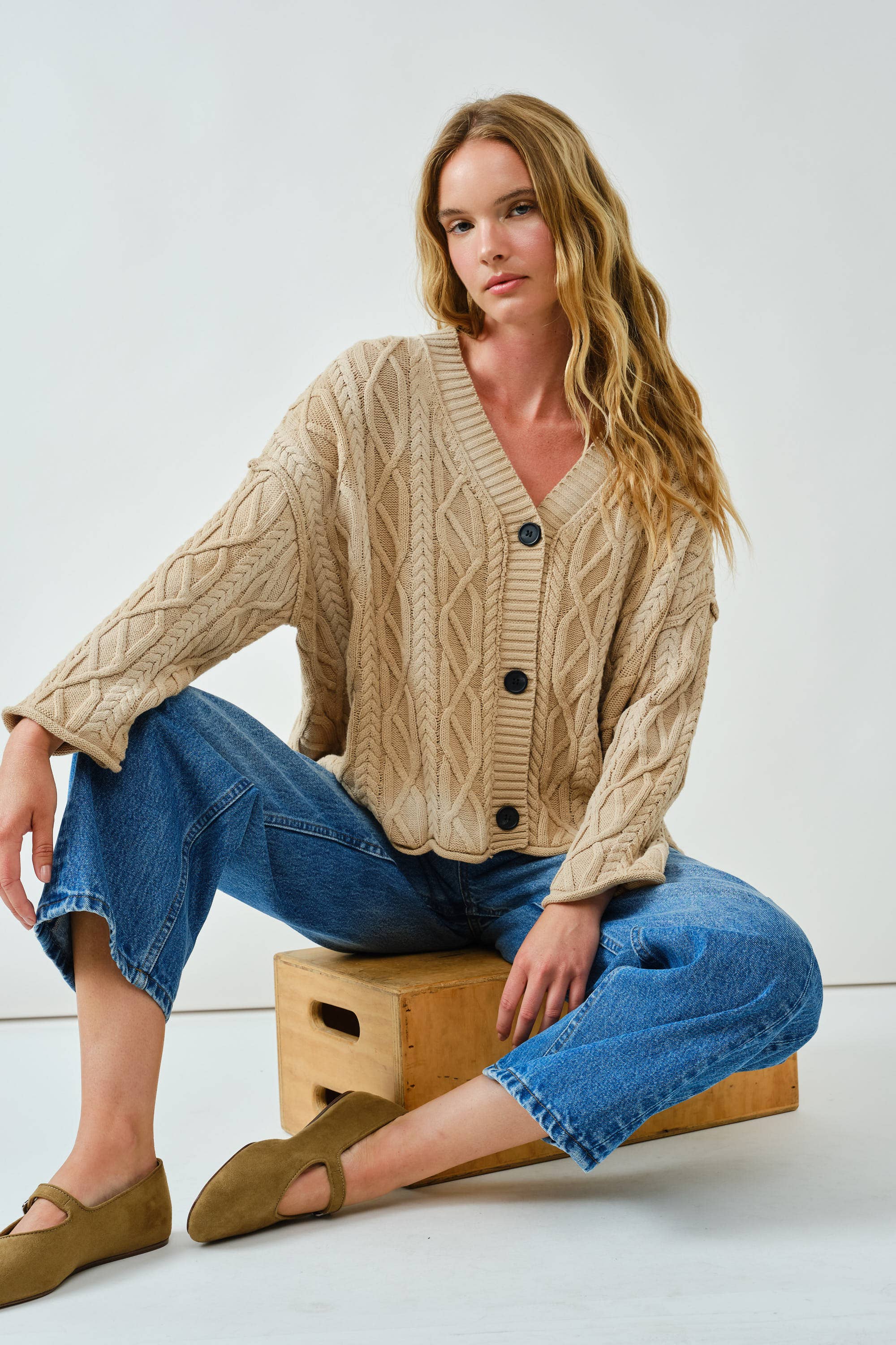 OVERSIZED WASHED CABLE CARDIGAN - Out of the Blue