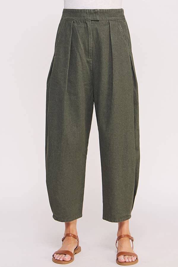 HIGH WAIST PLEATED TROUSERS - Out of the Blue