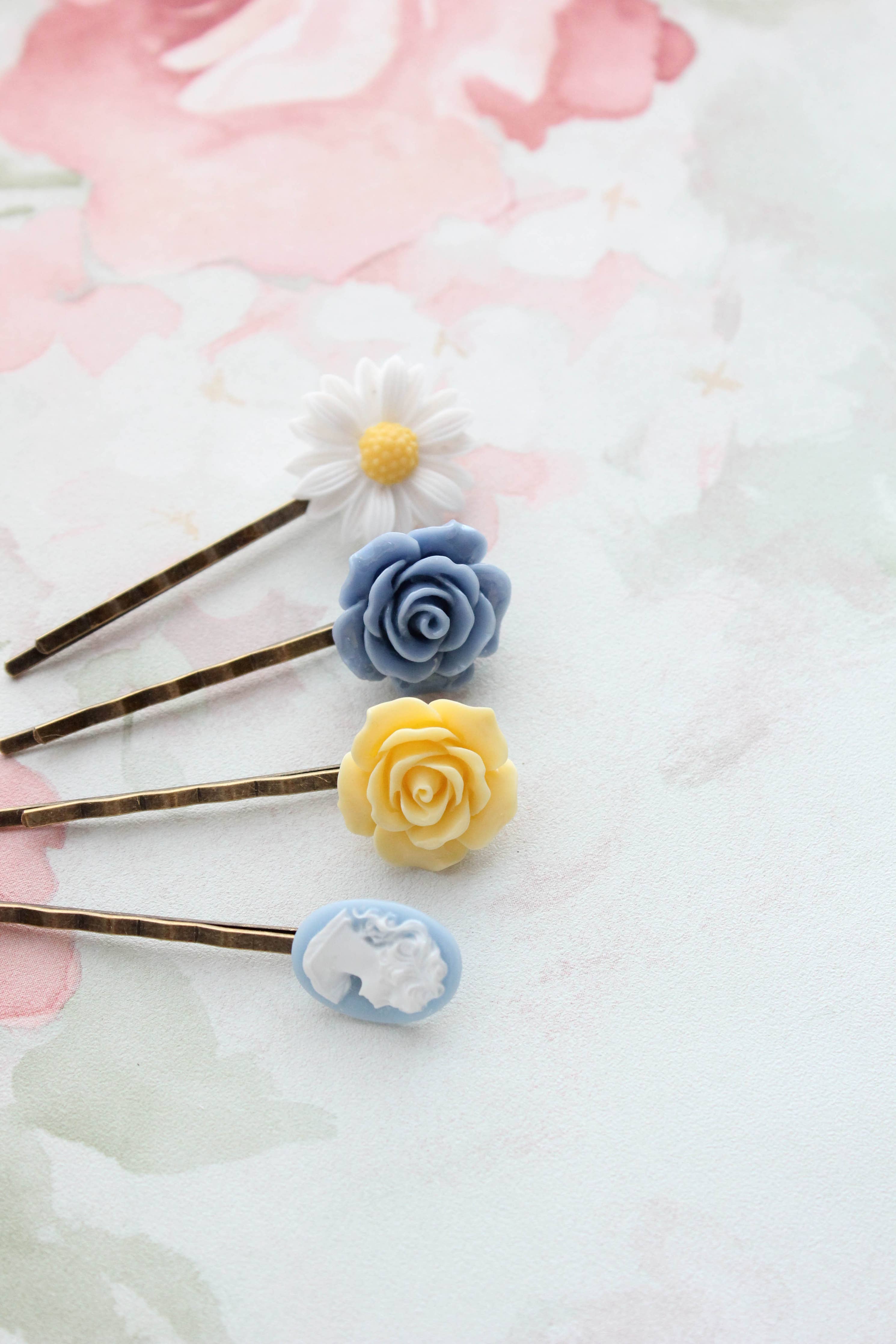 Flower Bobby Pins - set of 4