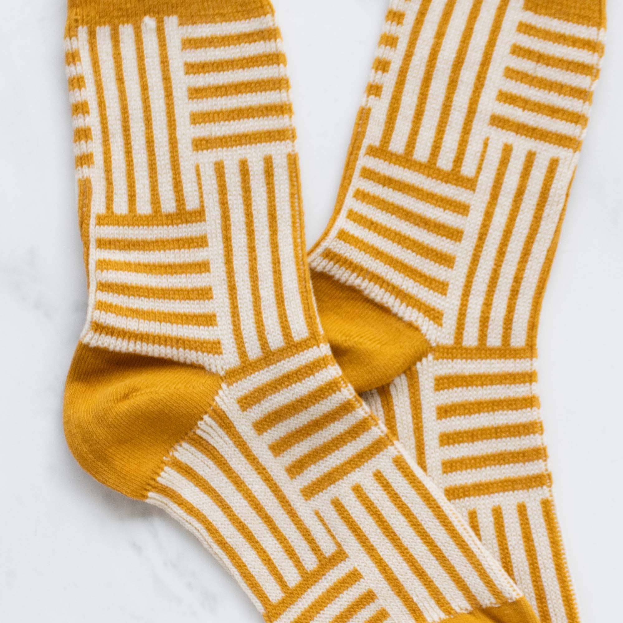 Line  Socks