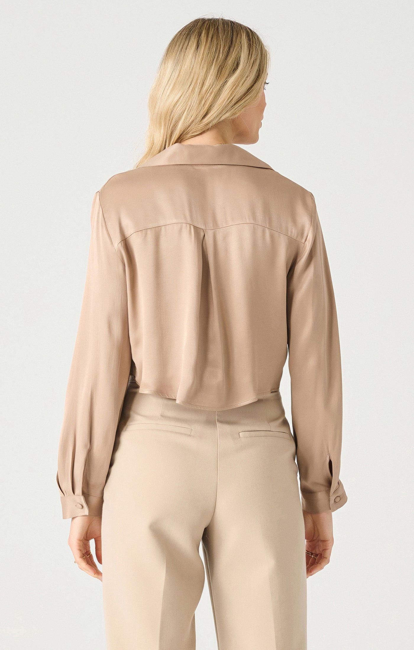 BUTTON FRONT CROPPED BLOUSE