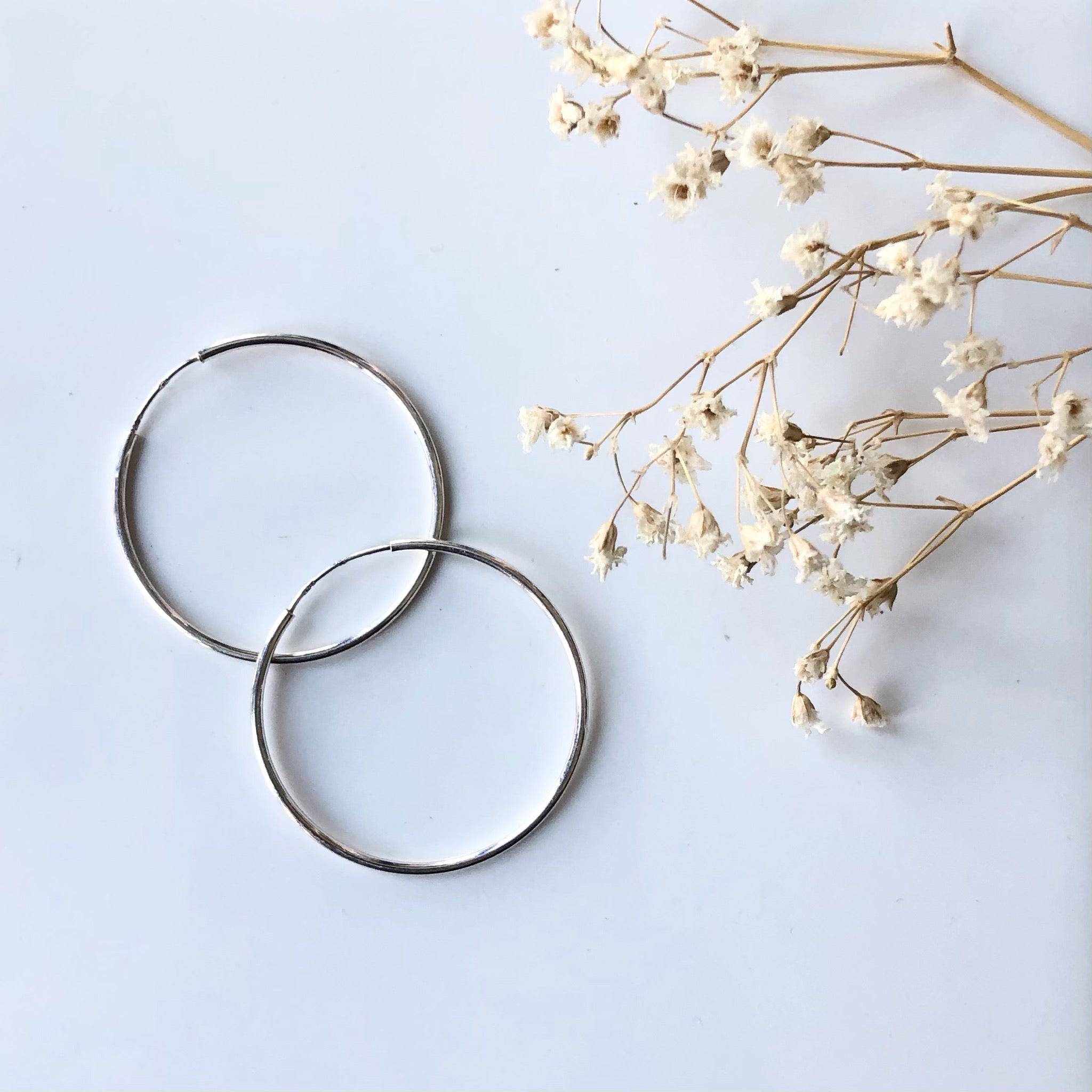 HOOP EARRING 30MM SS - Out of the Blue
